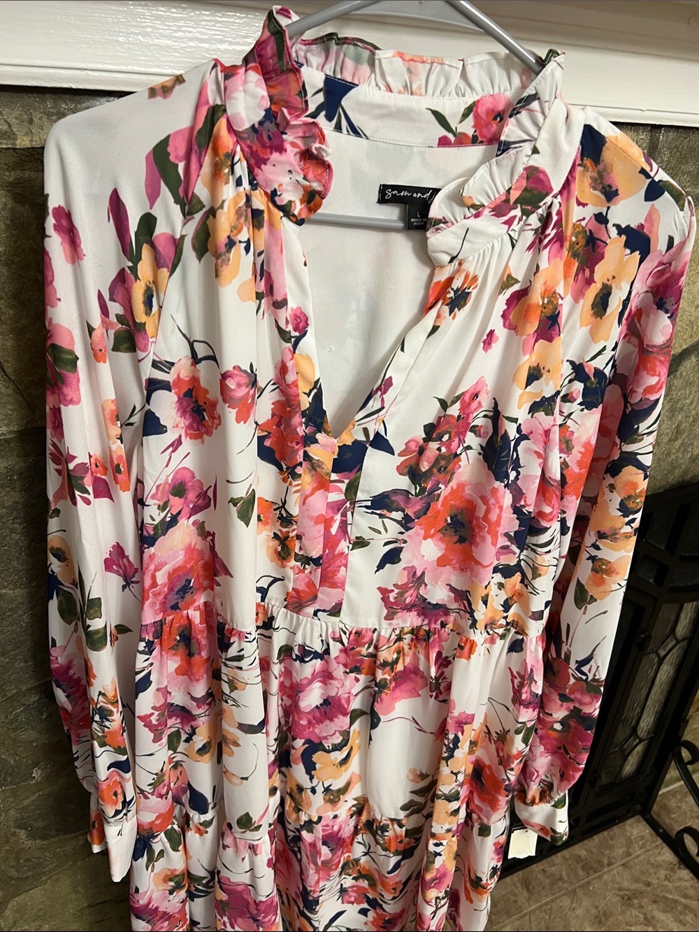 Floral Ruffle-Neck Maxi Dress - White/Pink